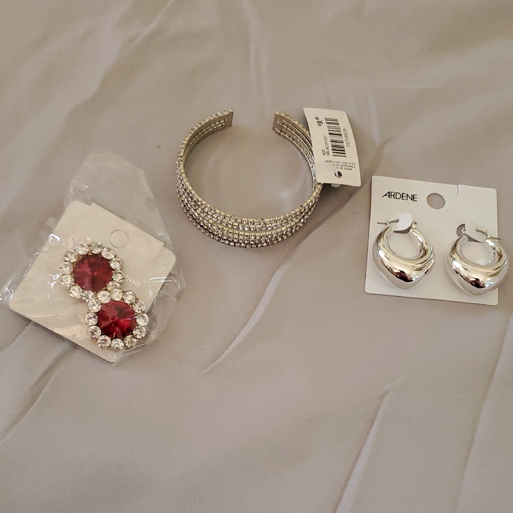 Ardene Silver Bracelet and Red Earrings Set